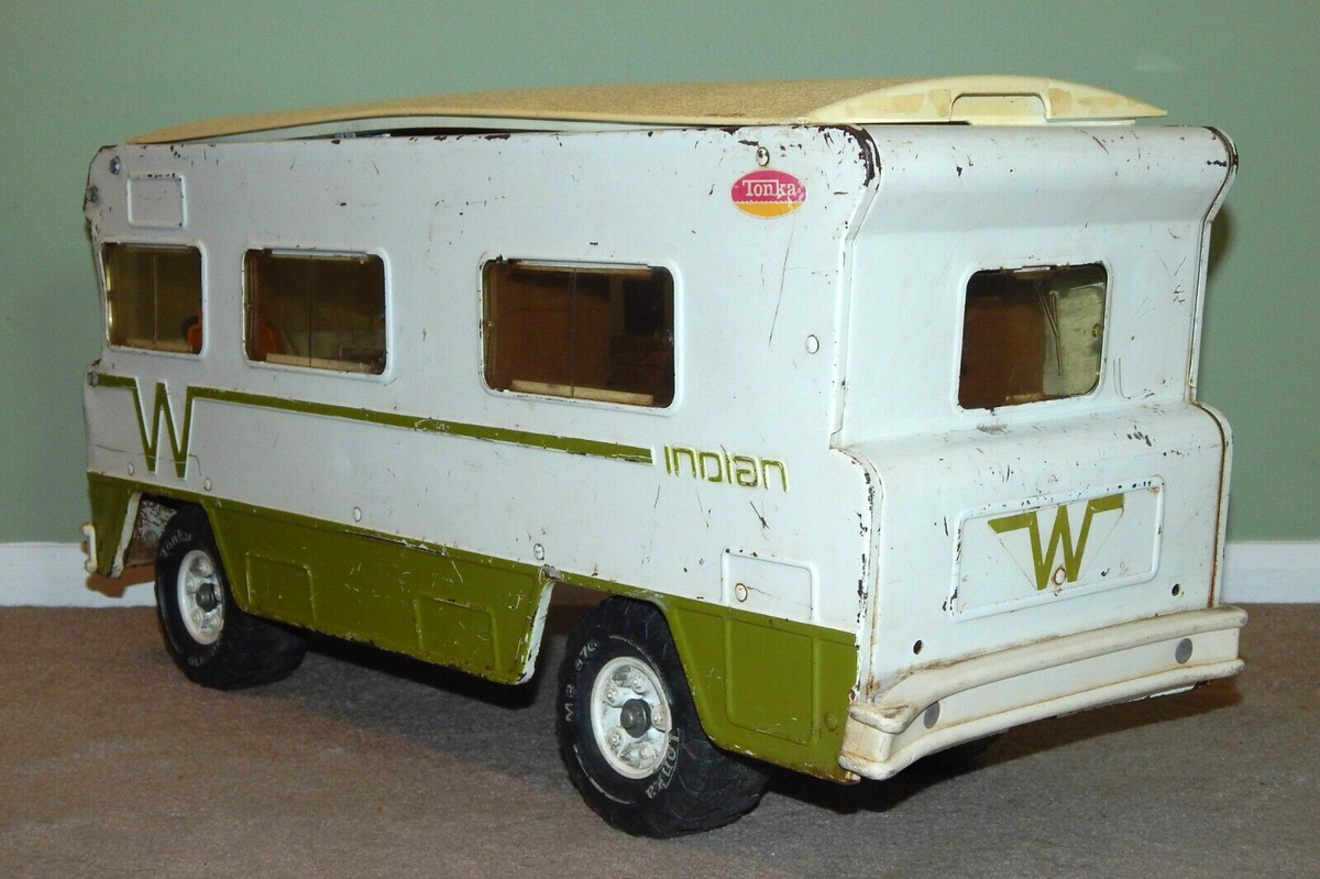 Vintage 1970s Tonka Winnebago Indian RV Camper Motor Home 22