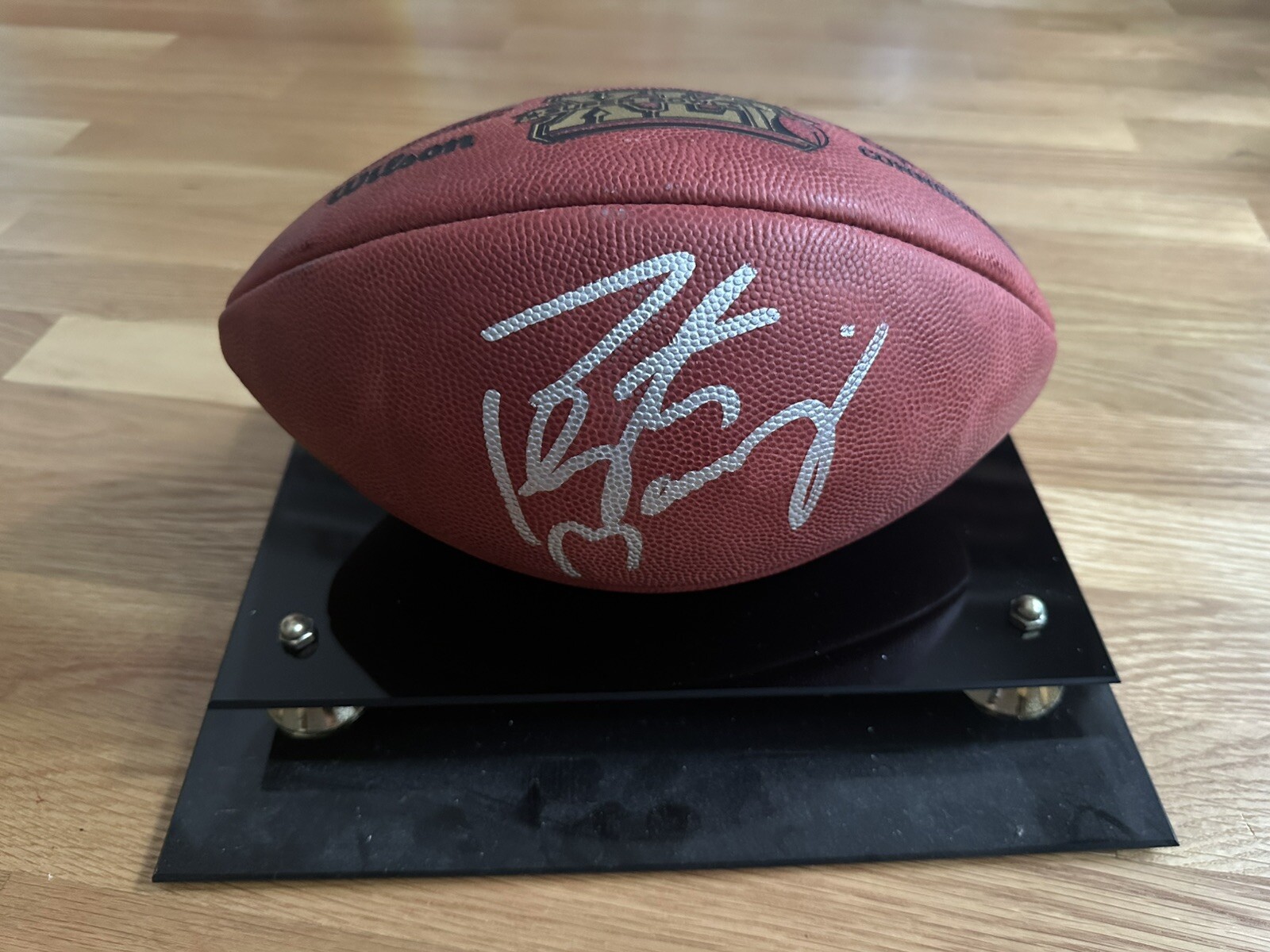 Picture 1 of 6