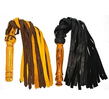 Floggers Set Real Cow Hide Leather Flogger Whips 25 Falls Whip Wood Handle