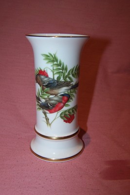 Coalport British Birds 'The Bullfinch' Bone China Knospenvase