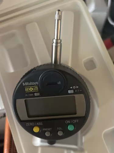 NIB Mitutoyo Digital Metric Indicator 543-251 12.7-0.001mm  ID-C112M