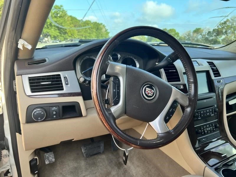 Engine ECM Electronic Control Module Fits 09-10 AVALANCHE 1500 104647326 - Image 4 of 4