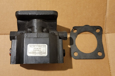 Northern Tool & Equipment 10565 High Pressure Gear Pump - New Open Box