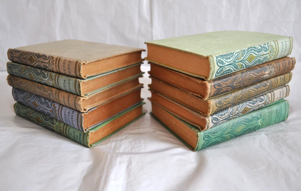 Lot of 10 Vintage End of 19th Century Books Poems Essays Novels Literature Foto 4 de 4