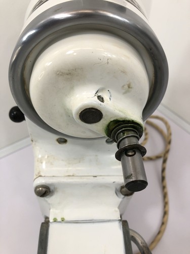 KitchenAid Hobart Vtg Model K5-A White 10 Speed Lift Stand Mixer & Attachments - Picture 21 of 24