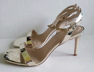 size 9 sandals wide fit