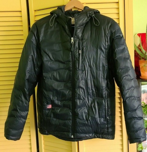 Classic Hooded Puffer 80% DOWN Jacket 
