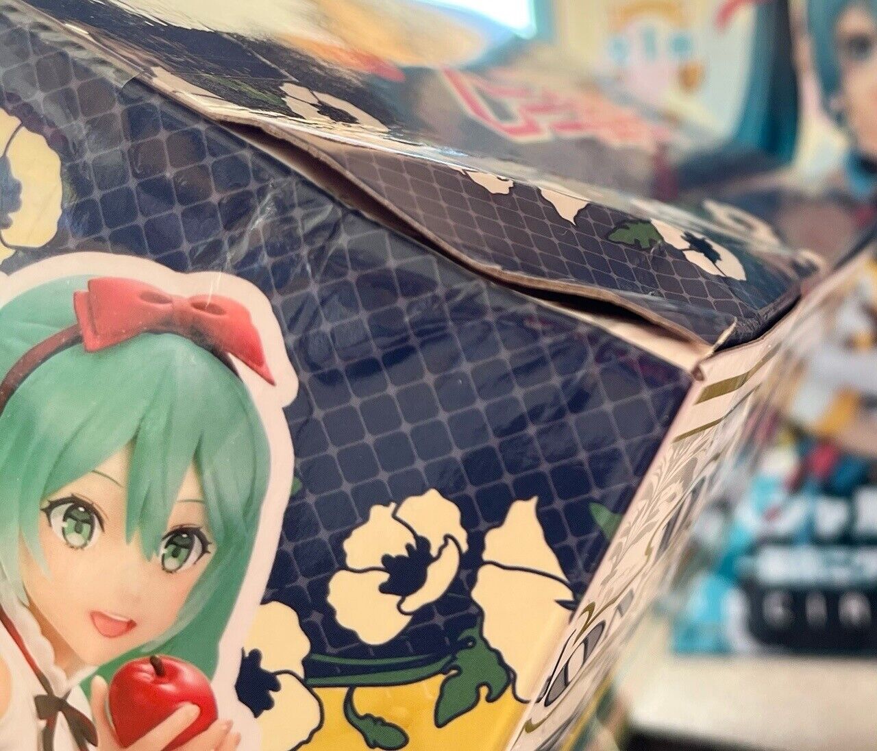 Hatsune Miku Wonderland Figure Shirayukihime Taito Crane Online Limited - My  Anime Shelf