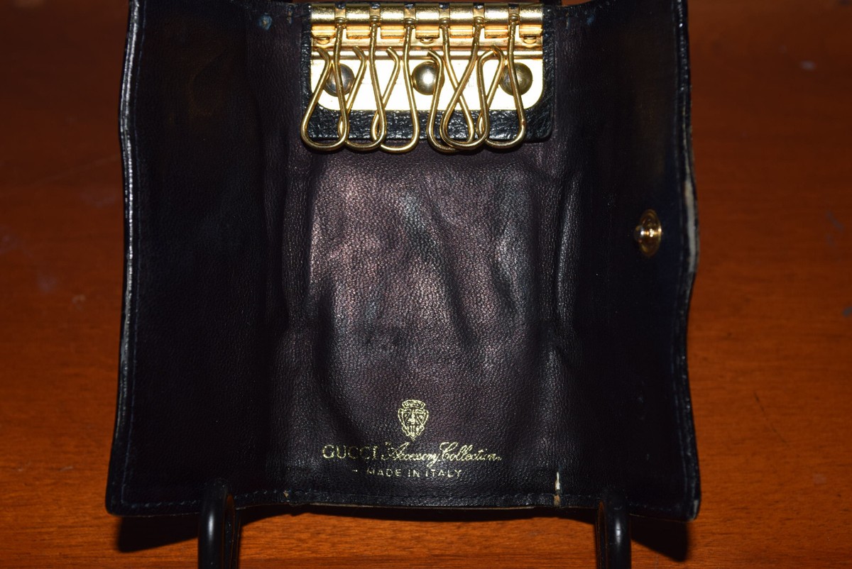 GUCCI VINTAGE BLUE MONOGRAM 6 KEY HOLDER CASE - Used by nice GUCCI VINTAGE BLUE MONOGRAM 6 KEY HOLDER CASE - Used by nice