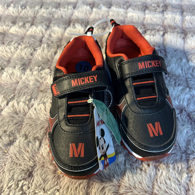 Disney Mickey Mouse kids light up sneakers 10