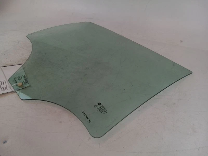  Chevrolet Malibu 2007 puerta trasera derecha cristal 4333 Foto 4 de 4