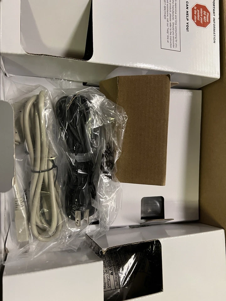 Brother QL-1050 Wide Format PC Label Printer New - Image 4 of 4