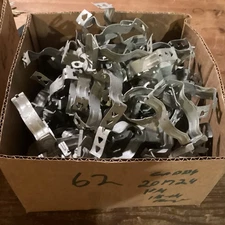 Lot of 62  Caddy  20M24 Conduit Clamp 1 1/4 EMT 1/8"-1/4" flange