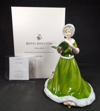 Royal Doulton The Twelve Days Of Christmas Figurine ~ "ON THE 6th DAY"~ HN5173