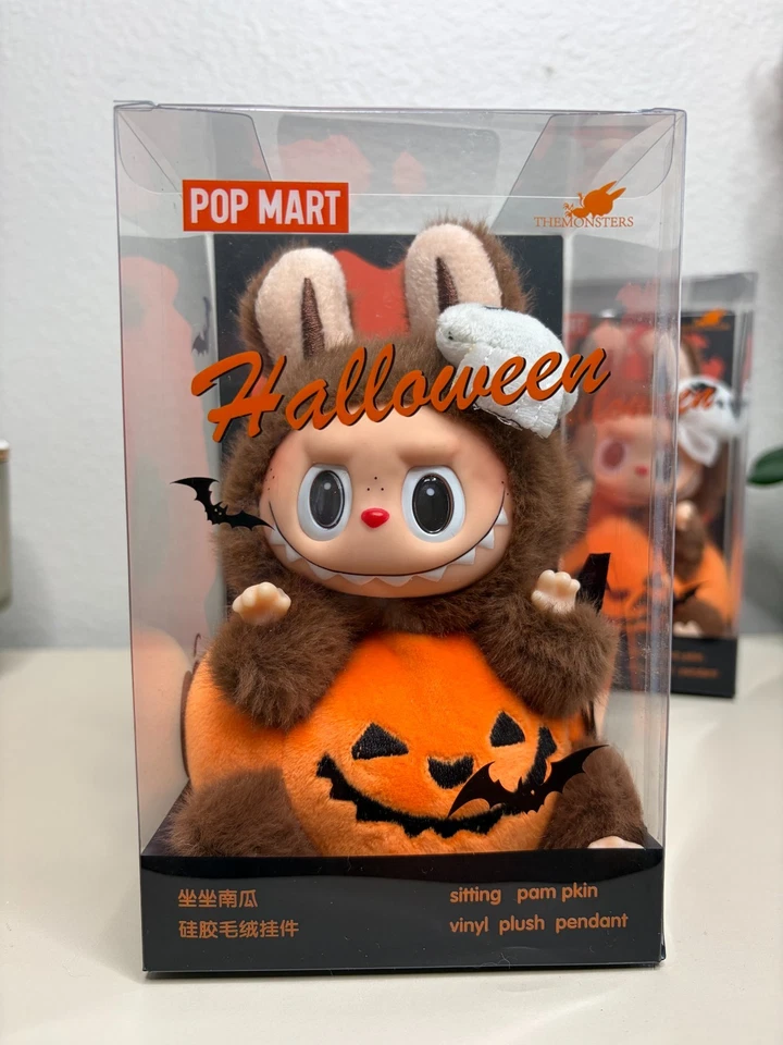 Pop Mart - The Monsters - Sitting Pumpkin Halloween Edition Doll NEW - Image 3 of 4