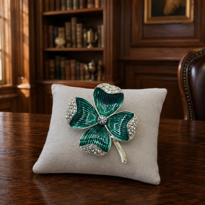 1960s 80s Napier Silver Tone Green Folded Rhinestone Clover Brooch 26.6g