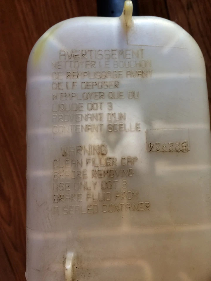 2004 2005 2006 2007 2008 CHRYSLER PACIFICA CONJUNTO DE CILINDRO MESTRE DE FREIO FABRICANTE DE EQUIPAMENTO ORIGINAL - Imagem 2 de 4