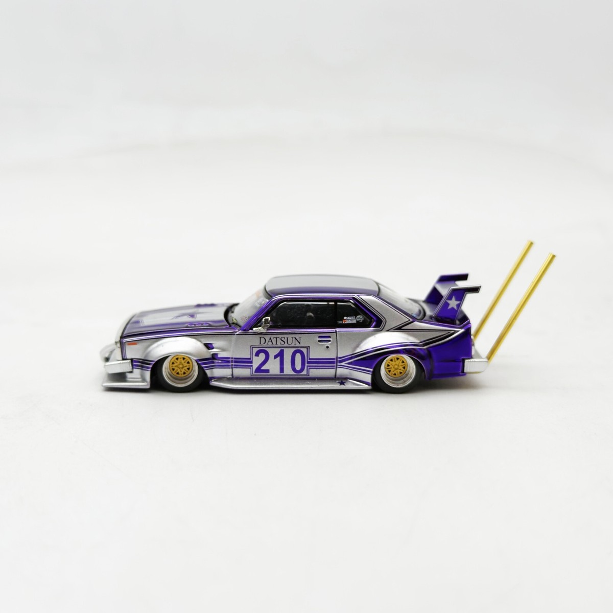 Pop Race 1:64 Nissan C210 Kaido Racer Bosozoku Style Chrome Purple