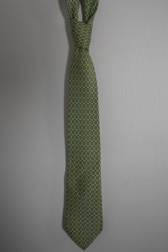 Chaps green check necktie approx. 15" - EXCELLENT condition - Picture 2 of 7