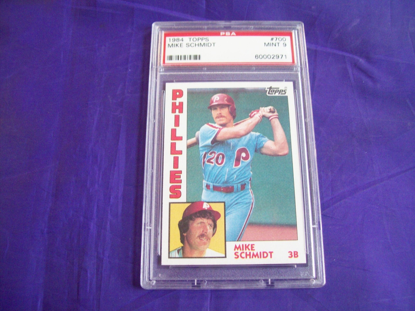 1984 TOPPS #700 MIKE SCHMIDT PSA 9