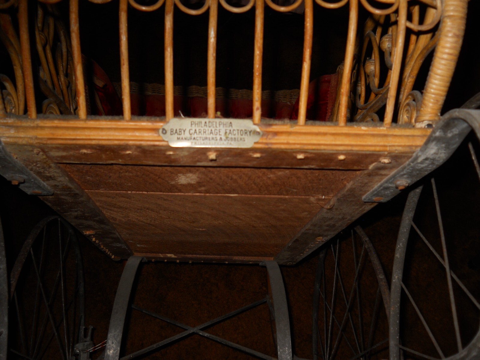 VICTORIAN BABY CARRIAGE WITH PARASOL UMBRELLA MADE BY PHILADELPHIA BABY