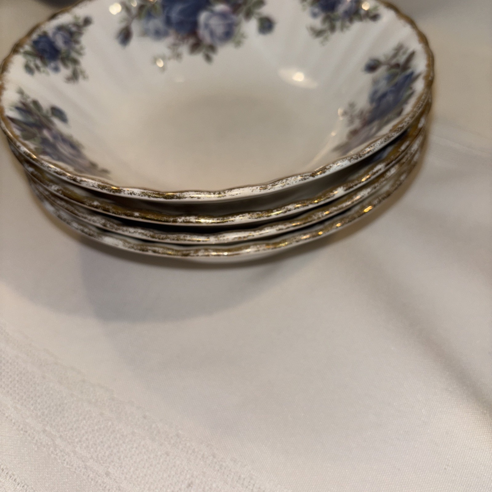 Vintage 1987 Royal Albert Moonlight Rose Bone China England 4 Bowls 6”