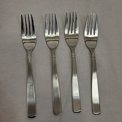 4 Wallace Salad Forks SPARTA Pattern 18/10 Stainless Flatware 6 1/2''