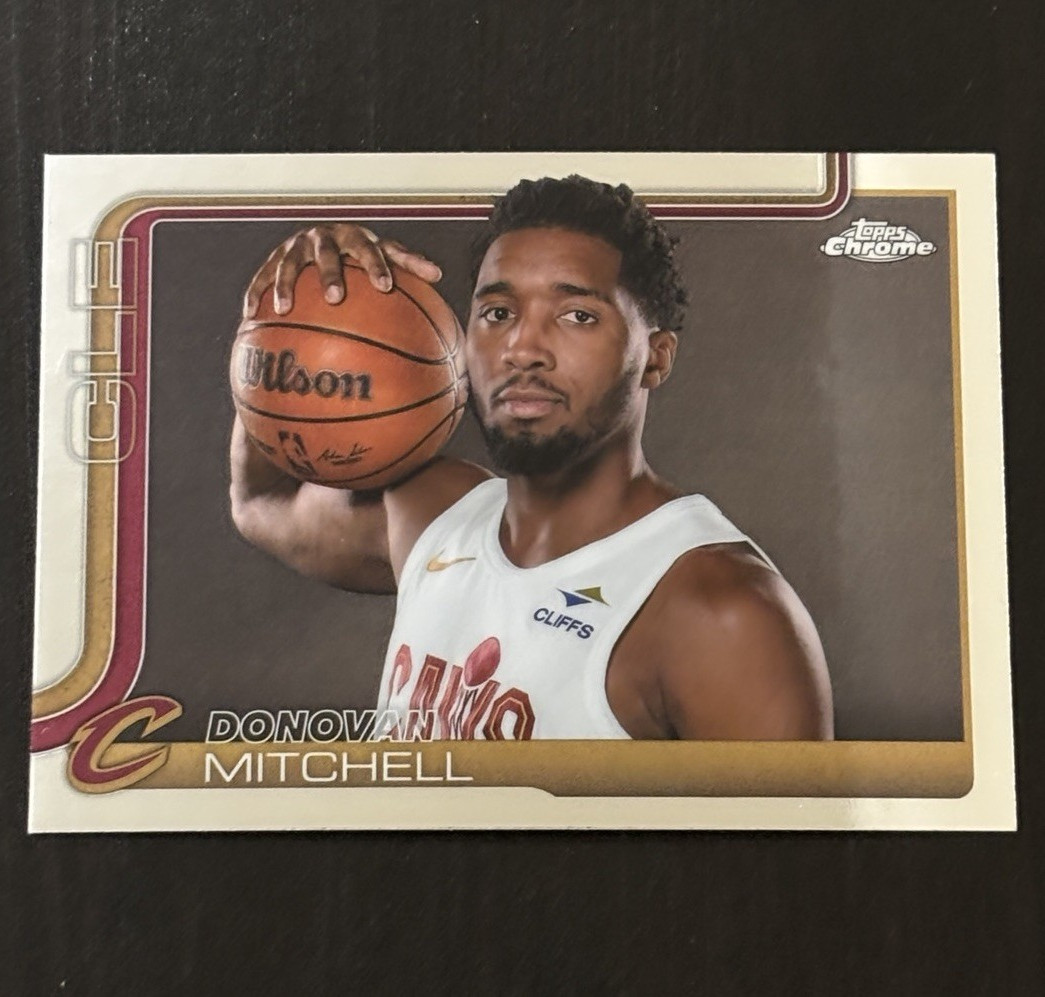 2025-26 Topps Chrome Image Variation Donovan Mitchell #69