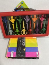 Set of 12 decorative edge craft scissors with carring case  Paper Lot