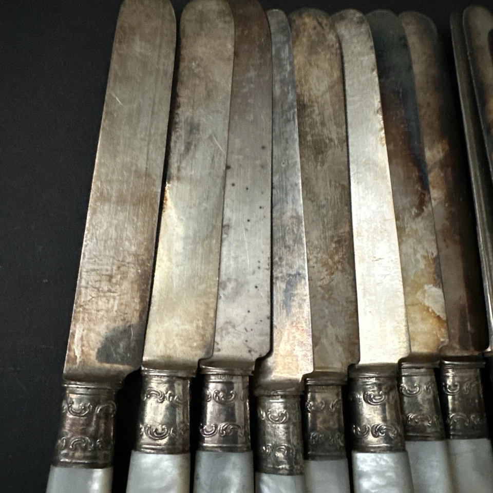 Lote de 18 Cuchillos Madreperla Landers Frary & Clark Banda Esterlina De Colección Foto 3 de 4