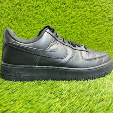 Nike Air Force 1 '07 Low Mens Size 9 Black Athletic Lifestyle Shoes Sneakers