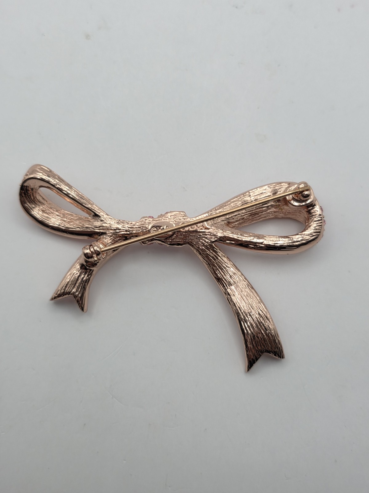 KJL Kenneth Jay Lane Pave Pink Ribbon Brooch & Pi… - image 6