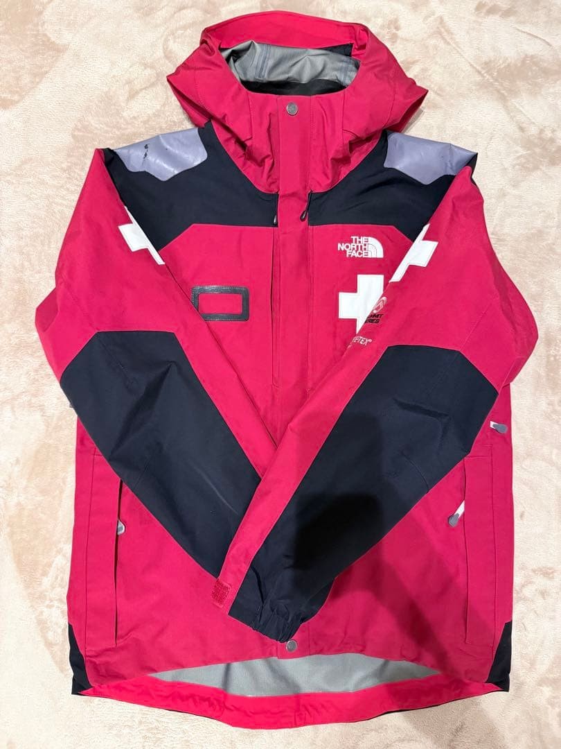 THE NORTH FACE Mountain Parka, Red, Men's, Size Small