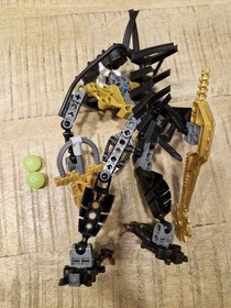 LEGO Bionicle 8900 Reidak Piraka with Zamor Spheres Mata Nui Villains
