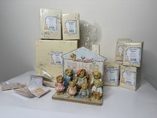 Cherished Teddies Our Cherished Family Set with 7 Figures Stand Base Vintage 93