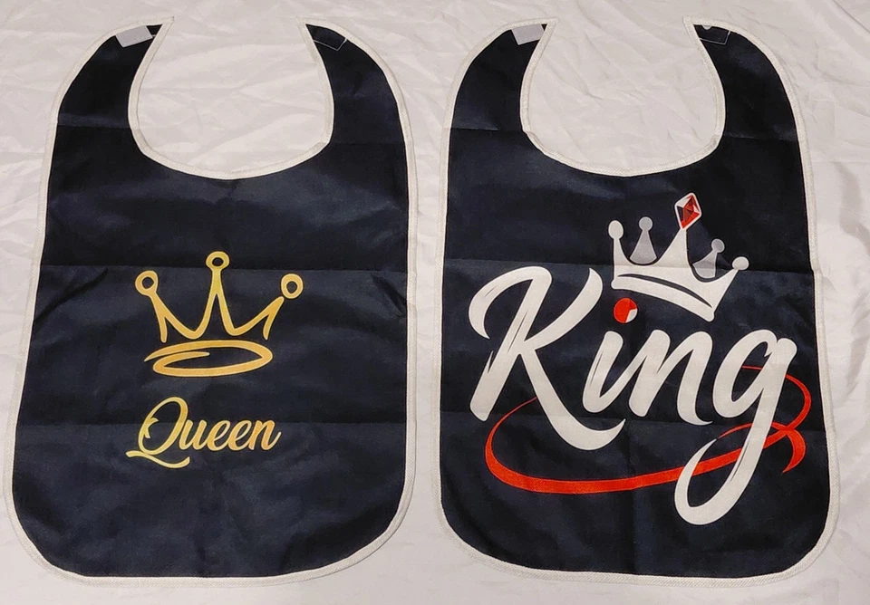 NICHT ANGEGEBEN 2er Set Lätzchen Latz für Erwachsene mit Klettverschluss King Queen Spruch NEU