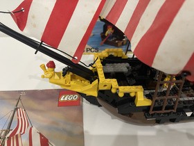 LEGO Pirates: Black Seas Barracuda (6285) with Box, great condition - Rare!