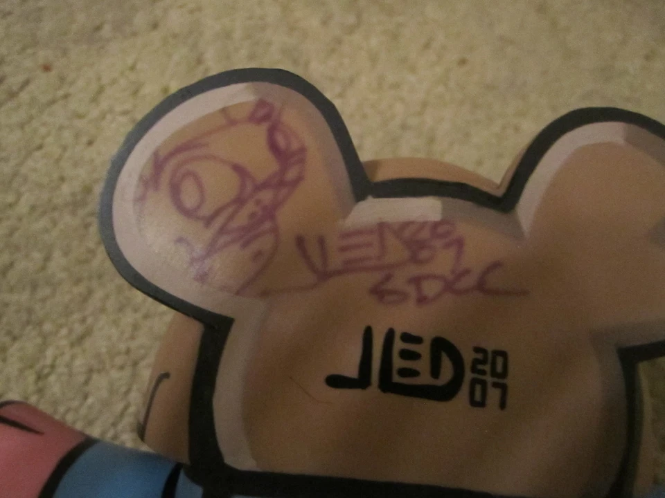 Sdcc 2007 Super Teeter Firmato E Datato Da Joe Ledbetter Nuovo IN Scatola - Immagine 3 di 4