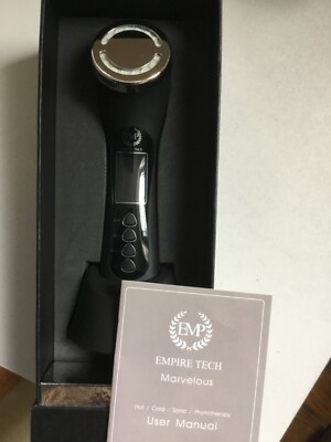 Personal anti-aging device.Marvelous EMS Skincare Revolution System 