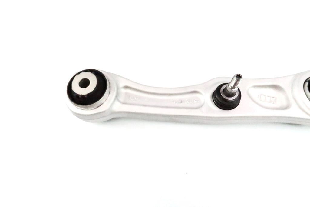 Rolls Royce Cullinan lower control arms wishbone