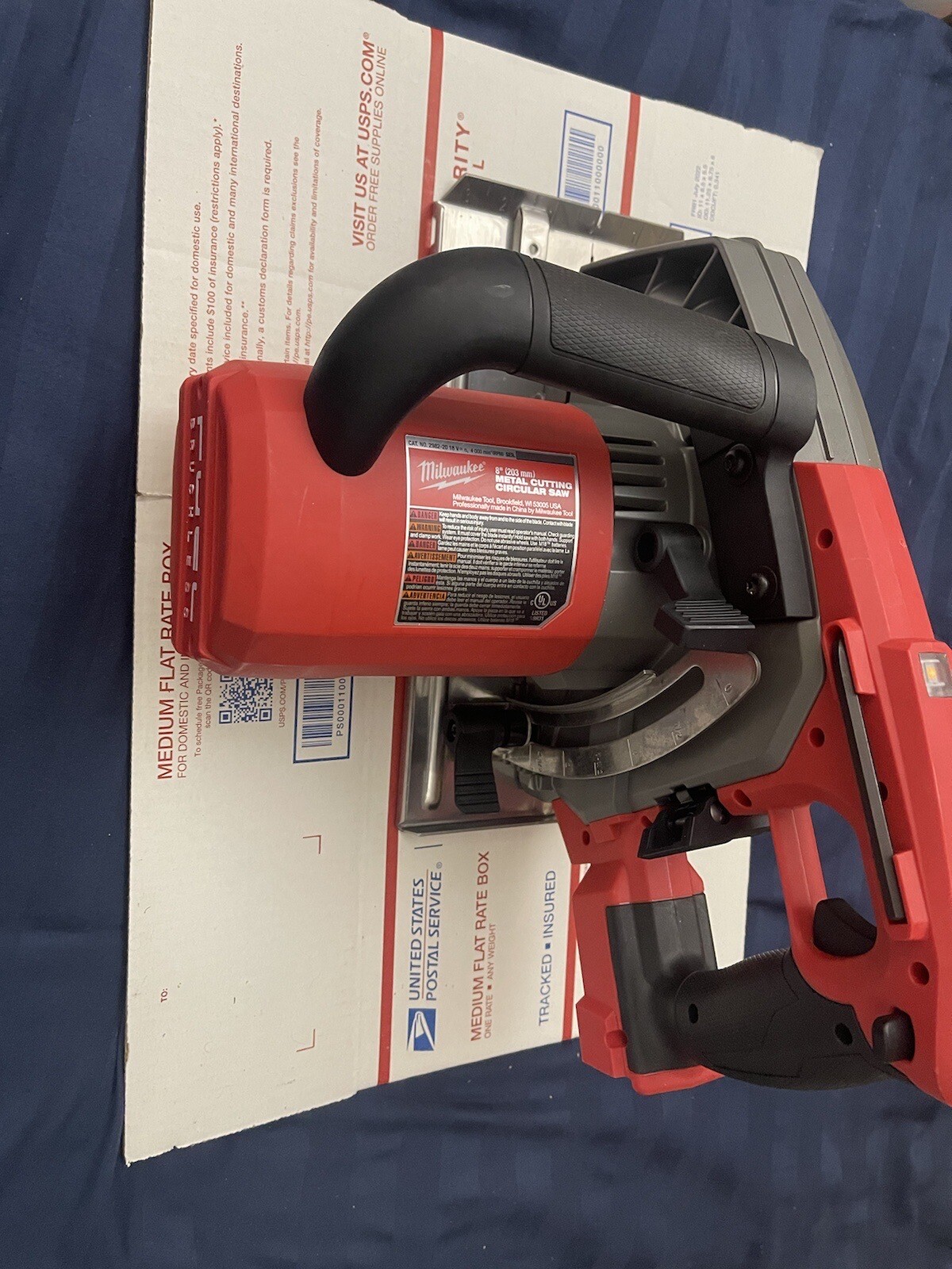 Milwaukee 298220 M18 FUEL 18V 8" Metal Cutting Circular Saw w/ Two 48