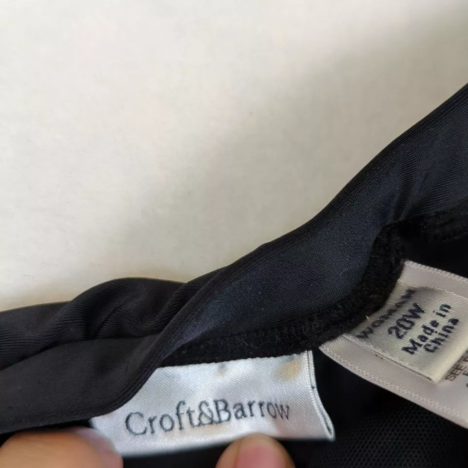 Falda de natación Croft & Barrow negra 20W Foto 4 de 4