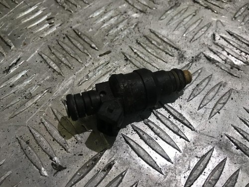 078133551 Einspritzventil  Audi 100 DE284429-60