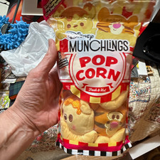 Disney Munchlings Popcorn Plush Bag w/ 4 Plush Included, Pooh  Tigger