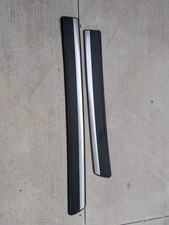 03-06 Chevy Silverado Gmc Sierra Crew Cab Driver Left Door Molding Set 2pc Oem 03-06 Chevy Silverado Gmc Sierra Crew Cab Driver Left Door Molding Set 2pc Oem