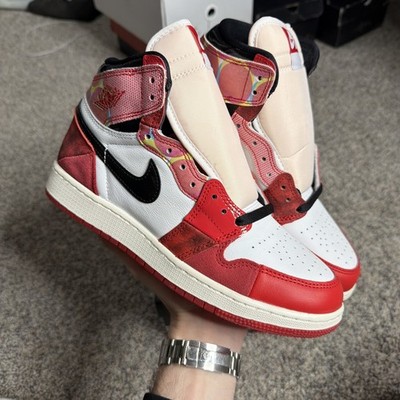 Size 7 (GS) - Jordan 1 Retro OG x Marvel High Spider-Man