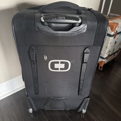 Ogio Canberra 26 Wheeled Expandable Luggage Suitcase Travel Bag