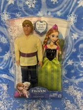 FROZEN ELSA & KRISTOFF 12 INCH DOLLS 2014 DISNEY RE-CREATE THE LOVE & ADVENTURE!