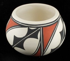 Vintage Tigua Indian Pueblo Irene Native American Pottery Bowl Mouth Teeth Nice