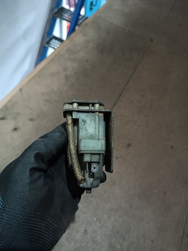 Waschwasserpumpe Scheinwerferreinigung BMW VDO 12V 11.77 021/010 1177021010